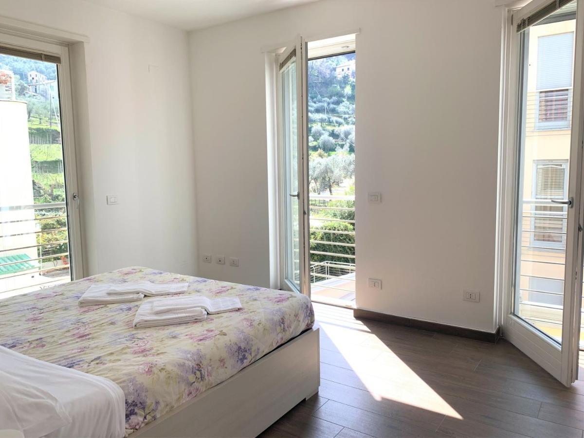 Camere E Case Vacanza Residenza Prealba Леванто Екстериор снимка